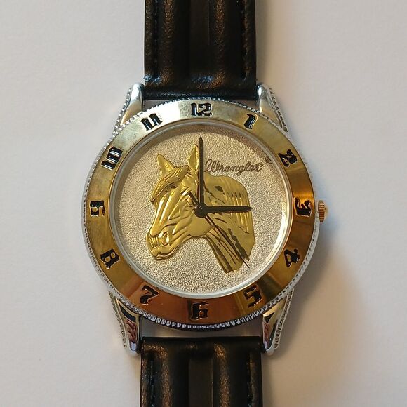 Wrangler Montana Silversmiths Ladies Horse Gold Tone Dial Watch WR 3ATM WR160 - Picture 2 of 16